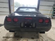 ✅ 1992 Chevrolet Corvette • VIN: 1G1YY33P6N5117378 • Lot: 72958574. Wystawiony na Copart z przebiegiem Nie podano. Bezpłatny archiwum sprzedaży aukcyjnych z USA i szczegółowy raport historii pojazdu na DreamBid. Zdjęcie 6.