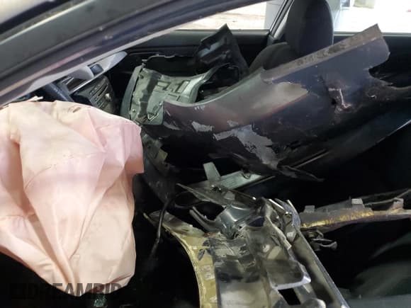 ✅ 2007 Mazda 3 S Sport • VIN: JM1BK143971678229 • Lot: 57037745. Wystawiony na Copart z przebiegiem Nie podano. Bezpłatny archiwum sprzedaży aukcyjnych z USA i szczegółowy raport historii pojazdu na DreamBid. Zdjęcie 7.