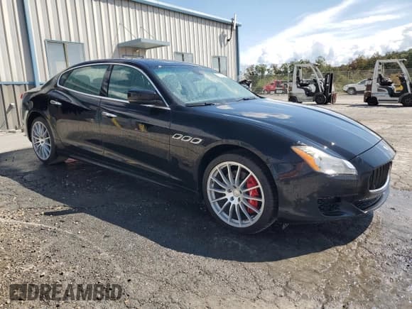 ✅ 2015 Maserati Quattroporte S Q4 • VIN: ZAM56RRA5F1134182 • Lot: 71513835. Wystawiony na Copart z przebiegiem 137 141 mil. Bezpłatny archiwum sprzedaży aukcyjnych z USA i szczegółowy raport historii pojazdu na DreamBid. Zdjęcie 4.