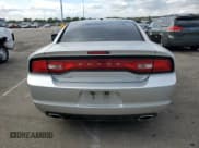 ✅ 2012 Dodge Charger RT Plus • VIN: 2C3CDXCT5CH120770 • Lot: 81982655. Wystawiony na Copart z przebiegiem 198 253 mil. Bezpłatny archiwum sprzedaży aukcyjnych z USA i szczegółowy raport historii pojazdu na DreamBid. Zdjęcie 6.