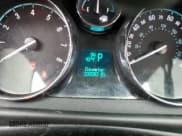 ✅ 2014 Chevrolet Captiva Sport LS • VIN: 3GNAL2EKXES544031 • Lot: 43563775. Wystawiony na Copart z przebiegiem 100 097 mil. Bezpłatny archiwum sprzedaży aukcyjnych z USA i szczegółowy raport historii pojazdu na DreamBid. Zdjęcie 9.