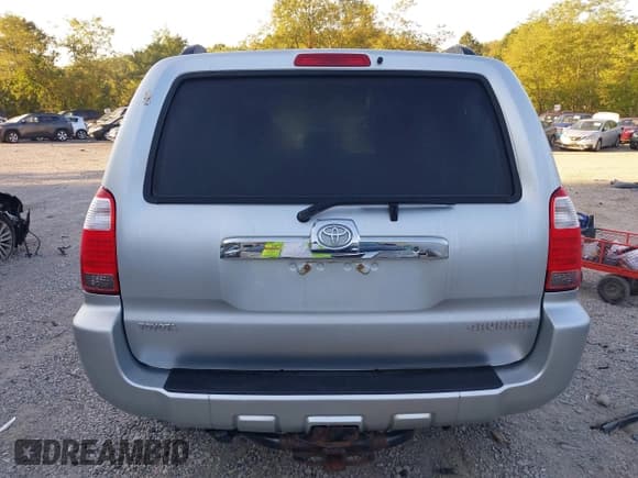 ✅ 2006 Toyota 4Runner SR5 • VIN: JTEBT14R560061931 • Lot: 43197445. Wystawiony na IAAI z przebiegiem 160 816 mil. Bezpłatny archiwum sprzedaży aukcyjnych z USA i szczegółowy raport historii pojazdu na DreamBid. Zdjęcie 16.