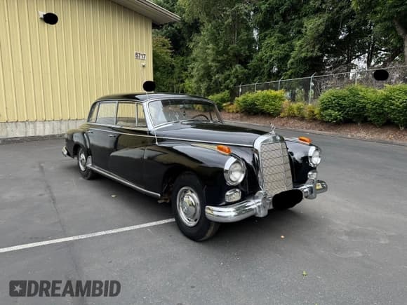 ✅ 1959 Mercedes-Benz 300 • VIN: 8500470 • Lot: 62890515. Listed on Copart with 19,373 mi. Free auction sales archive from the USA and detailed vehicle history report at DreamBid. Image 1.