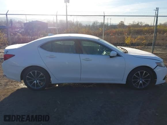 ✅ 2016 Acura TLX Technology • VIN: 19UUB3F50GA002840 • Lot: 43769843. Wystawiony na IAAI z przebiegiem 106 592 mil. Bezpłatny archiwum sprzedaży aukcyjnych z USA i szczegółowy raport historii pojazdu na DreamBid. Zdjęcie 13.