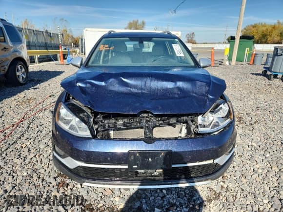 ✅ 2017 Volkswagen Golf S • VIN: 3VWH17AU3HM536215 • Лот: 91123855. Опубликован ранее на Copart с пробегом 118 821 миль. Бесплатный доступ к архиву аукционных продаж из США и подробный отчёт об истории автомобиля на DreamBid. Изображение 5.