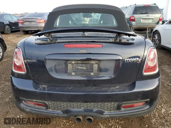 ✅ 2013 MINI Roadster S • VIN: WMWSY3C59DT565441 • Lot: 85272204. Listed on Copart with 157,268 mi. Free auction sales archive from the USA and detailed vehicle history report at DreamBid. Image 6.