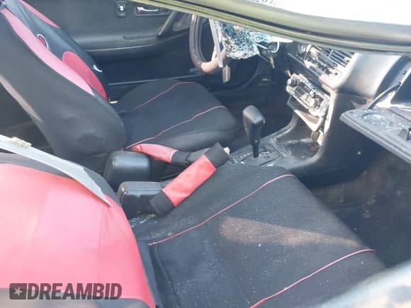 ✅ 1992 Acura Integra • VIN: JH4DA947XNS023029 • Лот: 41396835. Опубликован ранее на IAAI с пробегом 255 503 миль. Бесплатный доступ к архиву аукционных продаж из США и подробный отчёт об истории автомобиля на DreamBid. Изображение 5.