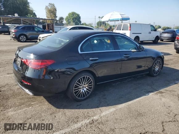 ✅ 2023 Mercedes-Benz C 300 • VIN: W1KAF4HB7PR127954 • Lot: 80644245. Wystawiony na Copart z przebiegiem 29 811 mil. Bezpłatny archiwum sprzedaży aukcyjnych z USA i szczegółowy raport historii pojazdu na DreamBid. Zdjęcie 3.