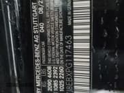 ✅ 2023 Mercedes-Benz C 300 • VIN: W1KWJ8EBXPG117463 • Lot: 88074365. Wystawiony na Copart z przebiegiem Nie podano. Bezpłatny archiwum sprzedaży aukcyjnych z USA i szczegółowy raport historii pojazdu na DreamBid. Zdjęcie 13.