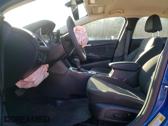 ✅ 2017 Chevrolet Cruze LT • VIN: 1G1BE5SM6H7199929 • Lot: 44418963. Listed on Copart with 83,546 mi. Free auction sales archive from the USA and detailed vehicle history report at DreamBid. Image 7.