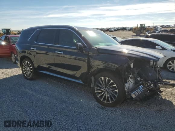 ✅ 2023 Hyundai Palisade Calligraphy • VIN: KM8R7DGE4PU638309 • Лот: 79058614. Опубликован ранее на Copart с пробегом 13 464 миль. Бесплатный доступ к архиву аукционных продаж из США и подробный отчёт об истории автомобиля на DreamBid. Изображение 4.
