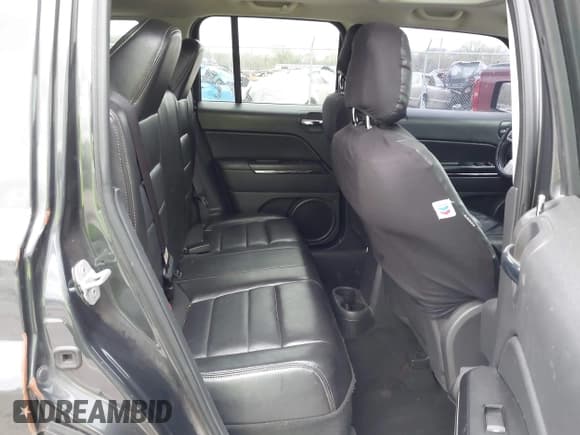 ✅ 2011 Jeep Patriot Latitude X • VIN: 1J4NF4GB2BD115286 • Lot: 41929193. Listed on IAAI with 127,818 mi. Free auction sales archive from the USA and detailed vehicle history report at DreamBid. Image 8.