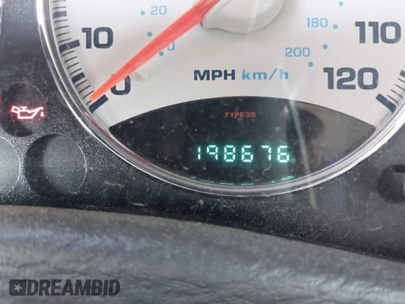 ✅ 2003 Jeep Liberty Limited • VIN: 1J4GL58K13W639573 • Lot: 42051549. Wystawiony na IAAI z przebiegiem 198 676 mil. Bezpłatny archiwum sprzedaży aukcyjnych z USA i szczegółowy raport historii pojazdu na DreamBid. Zdjęcie 15.