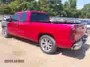 2006 Chevrolet Silverado 1500 LT2 z VIN 1GCEC19Z26Z205389, wystawiony jako IAAI lot #43354030 z przebiegiem 191 974 mil mil oraz . Historia ofert i sprzedaży dostępna na DreamBid. Obrazek 3.