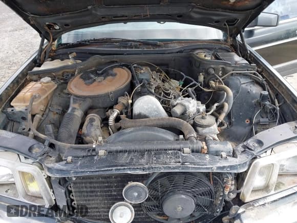 ✅ 1983 Mercedes-Benz 300 SD • VIN: WDBCB20A7DB037874 • Lot: 43370241. Listed on IAAI with 243,551 mi. Free auction sales archive from the USA and detailed vehicle history report at DreamBid. Image 10.