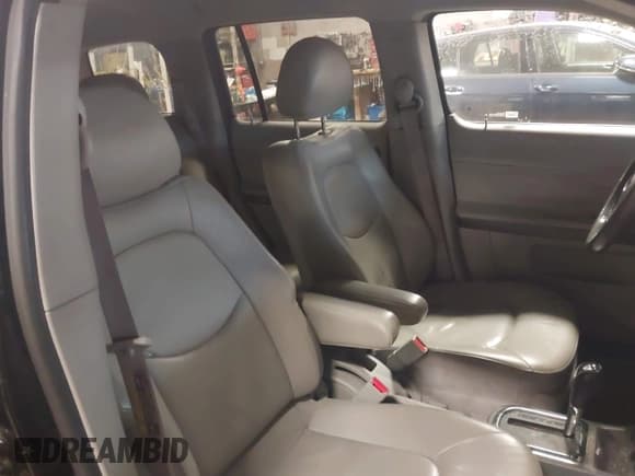 ✅ 2006 Chevrolet HHR LT • VIN: 3GNDA23P26S581884 • Lot: 41268807. Listed on IAAI with 228,248 mi. Free auction sales archive from the USA and detailed vehicle history report at DreamBid. Image 15.