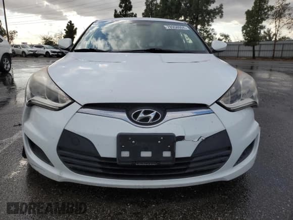 ✅ 2015 Hyundai Veloster • VIN: KMHTC6AD0FU224441 • Lot: 78958004. Wystawiony na Copart z przebiegiem 112 362 mil. Bezpłatny archiwum sprzedaży aukcyjnych z USA i szczegółowy raport historii pojazdu na DreamBid. Zdjęcie 5.