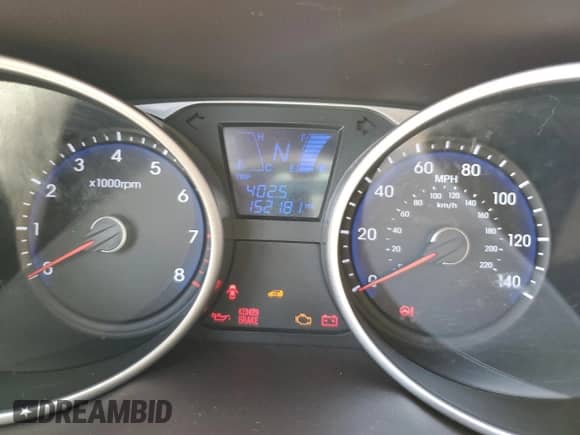 2014 Hyundai Tucson Limited z VIN KM8JUCAG9EU872453, wystawiony jako Copart lot #81928755 z przebiegiem 152 181 mil mil oraz Czysty tytuł • Clean title. Historia ofert i sprzedaży dostępna na DreamBid. Obrazek 9.