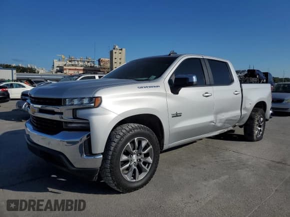 ✅ 2019 Chevrolet Silverado 1500 LT • VIN: 1GCUWCEDXKZ407903 • Lot: 72807174. Wystawiony na Copart z przebiegiem 89 252 mil. Bezpłatny archiwum sprzedaży aukcyjnych z USA i szczegółowy raport historii pojazdu na DreamBid. Zdjęcie 1.