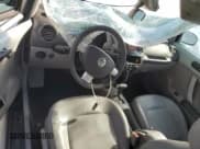 ✅ 2005 Volkswagen Beetle GLS • VIN: 3VWCM31Y45M355794 • Lot: 82512345. Wystawiony na Copart z przebiegiem 115 662 mil. Bezpłatny archiwum sprzedaży aukcyjnych z USA i szczegółowy raport historii pojazdu na DreamBid. Zdjęcie 8.