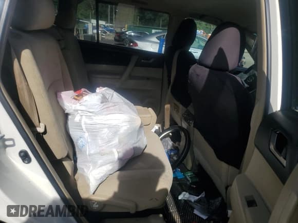 ✅ 2012 Toyota Highlander • VIN: 5TDZA3EH6CS028410 • Лот: 81964595. Опубликован ранее на Copart с пробегом Не указан. Бесплатный доступ к архиву аукционных продаж из США и подробный отчёт об истории автомобиля на DreamBid. Изображение 11.