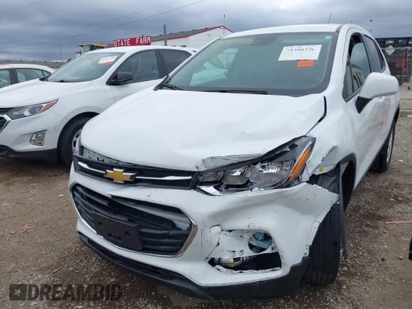 ✅ 2022 Chevrolet Trax LS • VIN: KL7CJNSM1NB548699 • Lot: 43390220. Listed on IAAI with 25,464 mi. Free auction sales archive from the USA and detailed vehicle history report at DreamBid. Image 6.