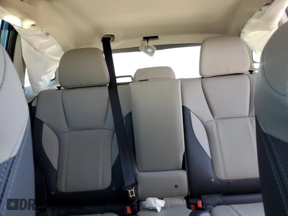 ✅ 2019 Subaru Forester Limited • VIN: JF2SKAUC4KH521905 • Lot: 92496595. Listed on Copart with 48,115 mi. Free auction sales archive from the USA and detailed vehicle history report at DreamBid. Image 10.