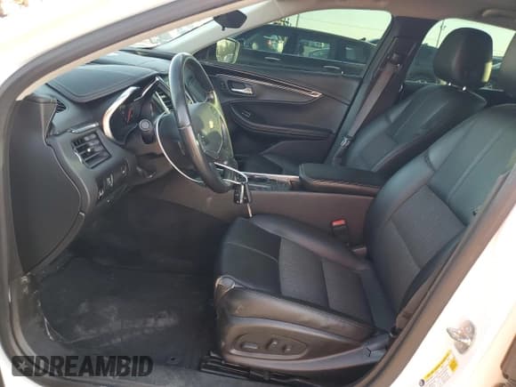 ✅ 2016 Chevrolet Impala LT • VIN: 2G1115S38G9119221 • Лот: 74513644. Опубликован ранее на Copart с пробегом 132 980 миль. Бесплатный доступ к архиву аукционных продаж из США и подробный отчёт об истории автомобиля на DreamBid. Изображение 7.