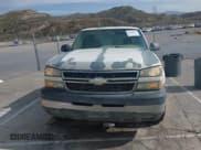 ✅ 2006 Chevrolet Silverado 1500 • VIN: 1GBHC23U36F265638 • Лот: 42360129. Опубликован ранее на IAAI с пробегом 182 385 миль. Бесплатный доступ к архиву аукционных продаж из США и подробный отчёт об истории автомобиля на DreamBid. Изображение 12.