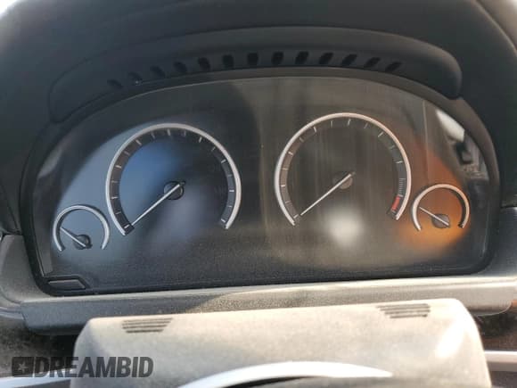 ✅ 2013 BMW 6 Series 650i • VIN: WBAYP9C5XDD168797 • Лот: 58171325. Опубликован ранее на Copart с пробегом Не указан. Бесплатный доступ к архиву аукционных продаж из США и подробный отчёт об истории автомобиля на DreamBid. Изображение 9.