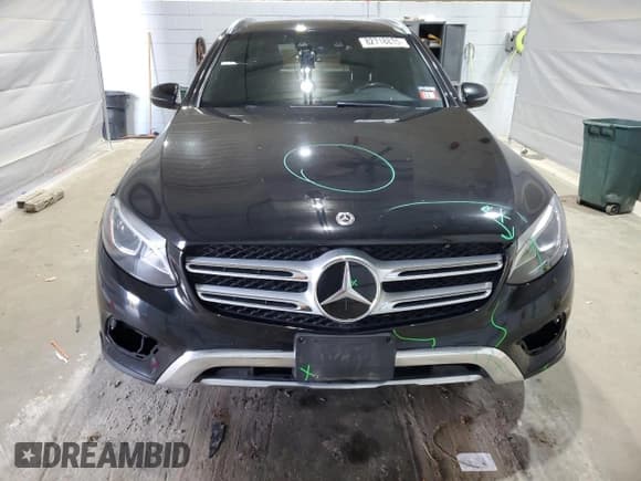✅ 2019 Mercedes-Benz GLC 300 • VIN: WDC0G4KB5KF574735 • Lot: 82718835. Wystawiony na Copart z przebiegiem 123 192 mil. Bezpłatny archiwum sprzedaży aukcyjnych z USA i szczegółowy raport historii pojazdu na DreamBid. Zdjęcie 5.