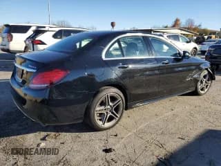 ✅ 2019 Mercedes-Benz C 300 • VIN: 55SWF8EB2KU316777 • Lot: 90021455. Wystawiony na Copart z przebiegiem 32 935 mil. Bezpłatny archiwum sprzedaży aukcyjnych z USA i szczegółowy raport historii pojazdu na DreamBid. Zdjęcie 3.