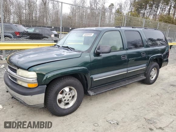 ✅ 2003 Chevrolet Suburban LT • VIN: 1GNFK16ZX3J130048 • Лот: 45000935. Опубликован ранее на Copart с пробегом 322 957 миль. Бесплатный доступ к архиву аукционных продаж из США и подробный отчёт об истории автомобиля на DreamBid. Изображение 1.