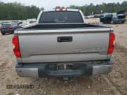 ✅ 2019 Toyota Tundra SR5 • VIN: 5TFDY5F1XKX807207 • Лот: 84447075. Опубликован ранее на Copart с пробегом 125 562 миль. Бесплатный доступ к архиву аукционных продаж из США и подробный отчёт об истории автомобиля на DreamBid. Изображение 6.