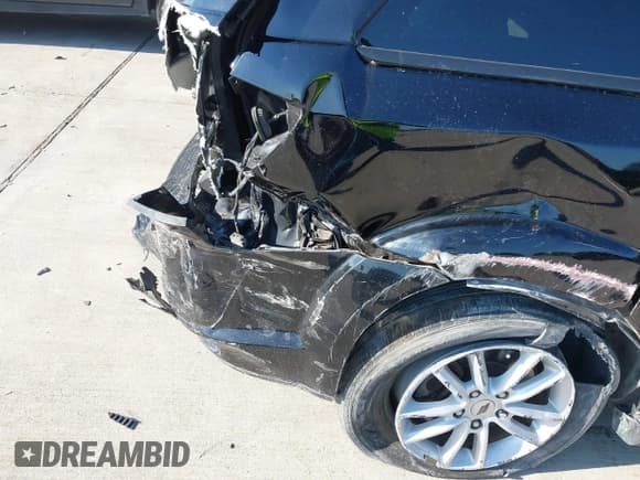 ✅ 2019 Dodge Journey SE • VIN: 3C4PDCBG7KT750662 • Lot: 42985675. Wystawiony na IAAI z przebiegiem Nie podano. Bezpłatny archiwum sprzedaży aukcyjnych z USA i szczegółowy raport historii pojazdu na DreamBid. Zdjęcie 14.