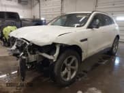 ✅ 2019 Jaguar F-Pace 25t Premium • VIN: SADCJ2FX5KA615736 • Lot: 41495039. Listed on IAAI with 83,778 mi. Free auction sales archive from the USA and detailed vehicle history report at DreamBid. Image 17.