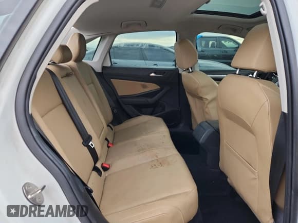 ✅ 2019 Volkswagen Jetta S • VIN: 3VWC57BU0KM086222 • Lot: 87120265. Listed on Copart with 55,135 mi. Free auction sales archive from the USA and detailed vehicle history report at DreamBid. Image 10.