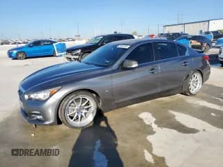 ✅ 2015 Infiniti Q50 Premium • VIN: JN1BV7AP2FM339197 • Lot: 85644385. Wystawiony na Copart z przebiegiem 92 354 mil. Bezpłatny archiwum sprzedaży aukcyjnych z USA i szczegółowy raport historii pojazdu na DreamBid. Zdjęcie 1.