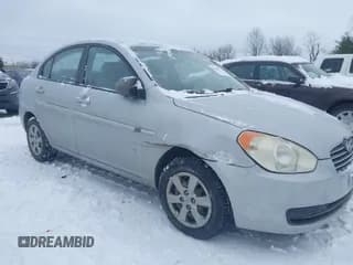 ✅ 2008 Hyundai Accent GLS • VIN: KMHCN46C18U275478 • Лот: 41249913. Опубликован ранее на IAAI с пробегом 195 861 миль. Бесплатный доступ к архиву аукционных продаж из США и подробный отчёт об истории автомобиля на DreamBid. Изображение 6.