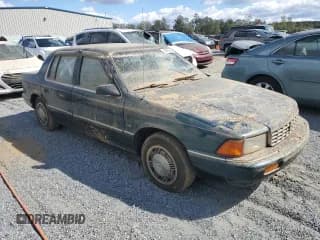 ✅ 1993 Plymouth Acclaim • VIN: 1P3XA4634PF673210 • Lot: 75919254. Wystawiony na Copart z przebiegiem 186 440 mil. Bezpłatny archiwum sprzedaży aukcyjnych z USA i szczegółowy raport historii pojazdu na DreamBid. Zdjęcie 4.