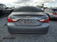 ✅ 2013 Hyundai Sonata SE • VIN: 5NPEC4AC2DH687407 • Лот: 83888895. Опубликован ранее на Copart с пробегом 74 483 миль. Бесплатный доступ к архиву аукционных продаж из США и подробный отчёт об истории автомобиля на DreamBid. Изображение 6.