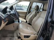 ✅ 2009 Land Rover LR2 HSE • VIN: SALFR24N59H126380 • Lot: 60518865. Wystawiony na Copart z przebiegiem 119 865 mil. Bezpłatny archiwum sprzedaży aukcyjnych z USA i szczegółowy raport historii pojazdu na DreamBid. Zdjęcie 7.