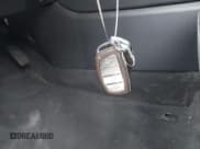 ✅ 2022 Hyundai Ioniq Blue • VIN: KMHC65LCXNU266510 • Lot: 41435358. Wystawiony na IAAI z przebiegiem 82 463 mil. Bezpłatny archiwum sprzedaży aukcyjnych z USA i szczegółowy raport historii pojazdu na DreamBid. Zdjęcie 11.