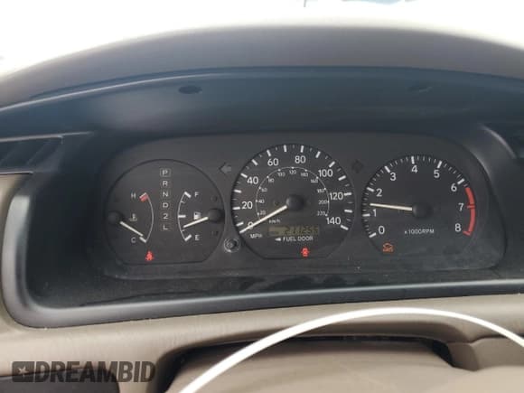 ✅ 2001 Toyota Camry LE • VIN: JT2BG22K810546084 • Лот: 66014255. Опубликован ранее на Copart с пробегом 211 255 миль. Бесплатный доступ к архиву аукционных продаж из США и подробный отчёт об истории автомобиля на DreamBid. Изображение 9.