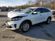 ✅ 2020 Kia Sorento LX • VIN: 5XYPG4A37LG695392 • Лот: 92428635. Опубликован ранее на Copart с пробегом 134 950 миль. Бесплатный доступ к архиву аукционных продаж из США и подробный отчёт об истории автомобиля на DreamBid. Изображение 1.