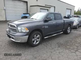 2017 Ram 1500 Big Horn z VIN 1C6RR7TT0HS527684, wystawiony jako Copart lot #57185945 z przebiegiem 66 189 mil mil oraz Szkoda całkowita • Salvage title. Historia ofert i sprzedaży dostępna na DreamBid. Obrazek 1.