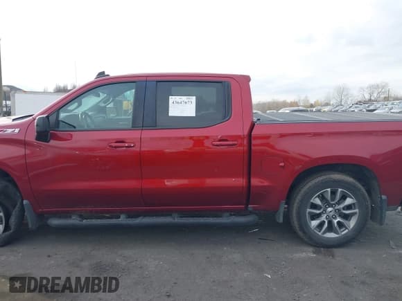 ✅ 2020 Chevrolet Silverado 1500 RST • VIN: 1GCUYEEL0LZ284112 • Lot: 43647673. Wystawiony na IAAI z przebiegiem 64 977 mil. Bezpłatny archiwum sprzedaży aukcyjnych z USA i szczegółowy raport historii pojazdu na DreamBid. Zdjęcie 14.