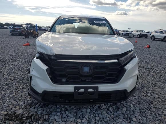 ✅ 2024 Honda CR-V LX • VIN: 2HKRS4H2XRH446459 • Lot: 84588325. Wystawiony na Copart z przebiegiem 7 897 mil. Bezpłatny archiwum sprzedaży aukcyjnych z USA i szczegółowy raport historii pojazdu na DreamBid. Zdjęcie 5.