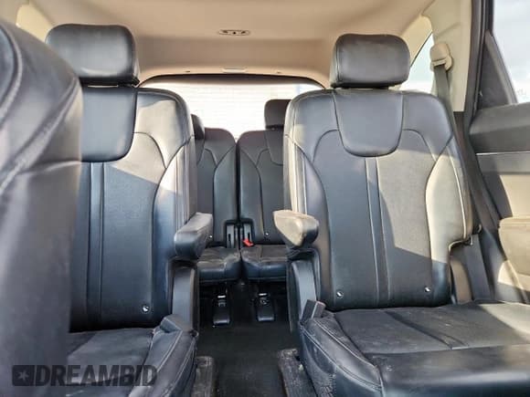 ✅ 2021 Kia Sorento EX • VIN: KNDRH4LG7M5019282 • Lot: 69924065. Wystawiony na Copart z przebiegiem 109 523 mil. Bezpłatny archiwum sprzedaży aukcyjnych z USA i szczegółowy raport historii pojazdu na DreamBid. Zdjęcie 10.