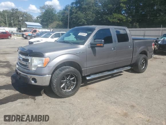 ✅ 2013 Ford F-150 XLT • VIN: 1FTFW1CF5DFD23171 • Лот: 86436435. Опубликован ранее на Copart с пробегом 190 351 миль. Бесплатный доступ к архиву аукционных продаж из США и подробный отчёт об истории автомобиля на DreamBid. Изображение 1.